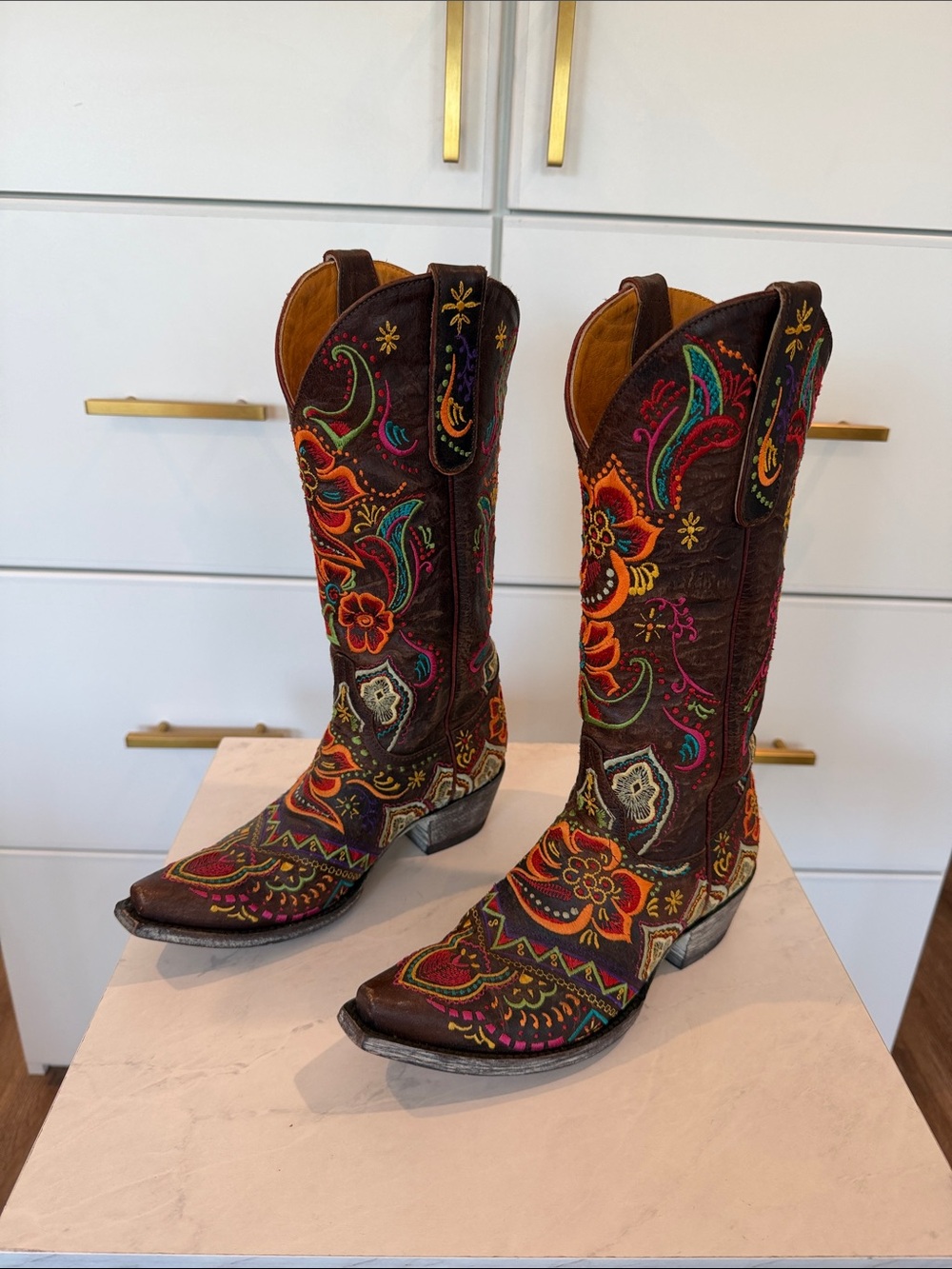 Old Gringo Brown Leather Western Boots with Multicolor Floral Embroidery - Picture 2 of 13